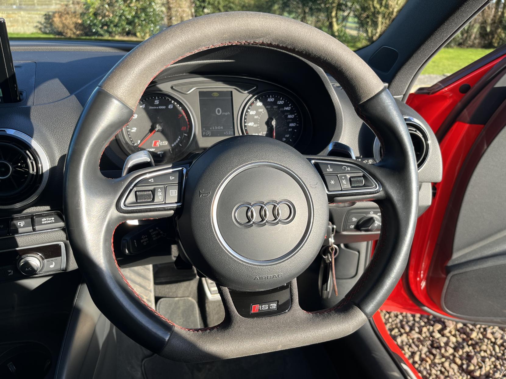 Audi RS3 2.5 TFSI Sportback 5dr Petrol S Tronic quattro Euro 6 (s/s) (Nav) (367 ps)