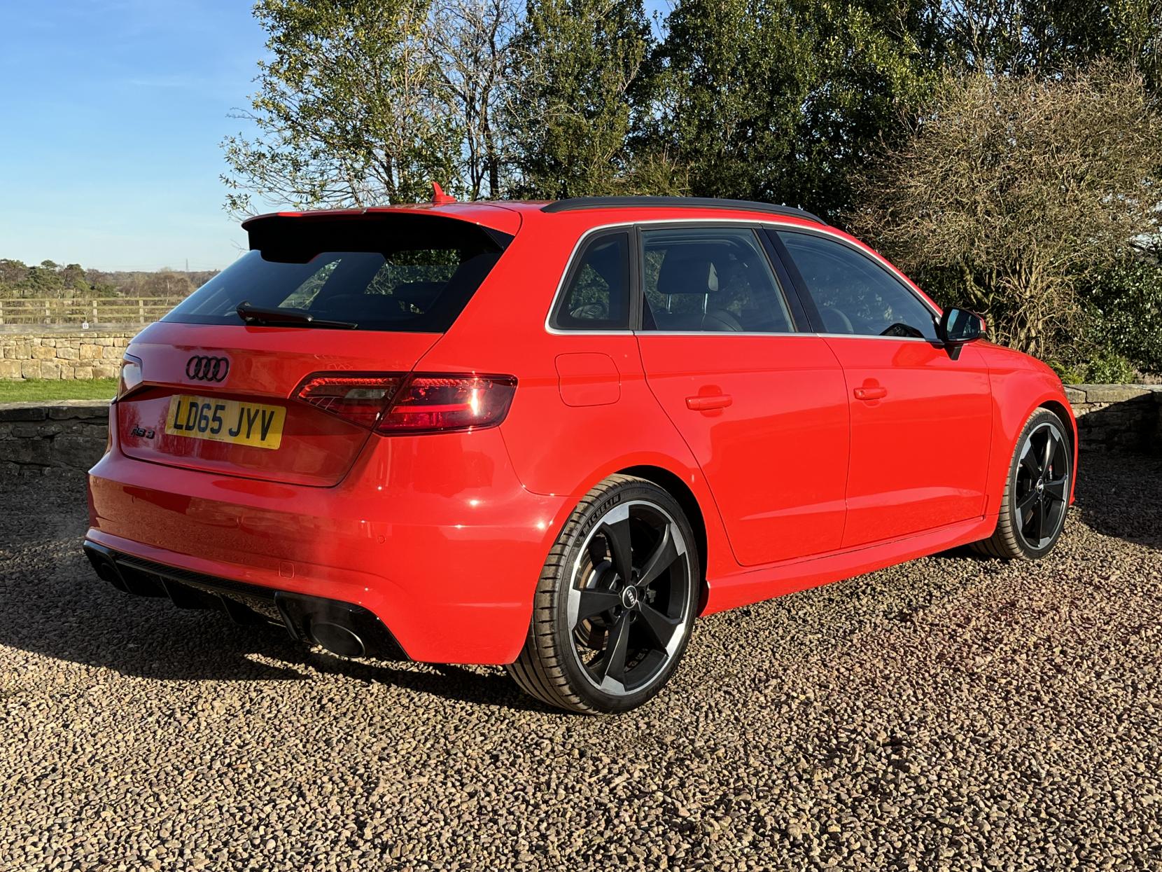 Audi RS3 2.5 TFSI Sportback 5dr Petrol S Tronic quattro Euro 6 (s/s) (Nav) (367 ps)