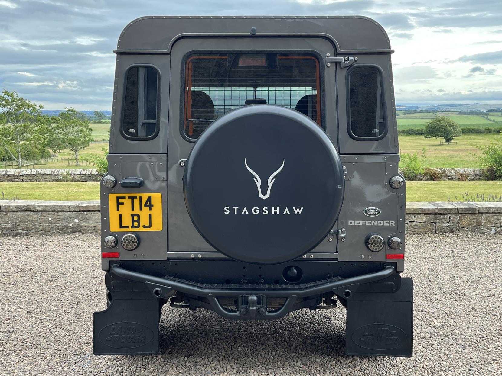 Land Rover Defender 90 2.2 TDCi XS Hard Top SUV 3dr Diesel Manual 4WD SWB Euro 5 (122 ps)