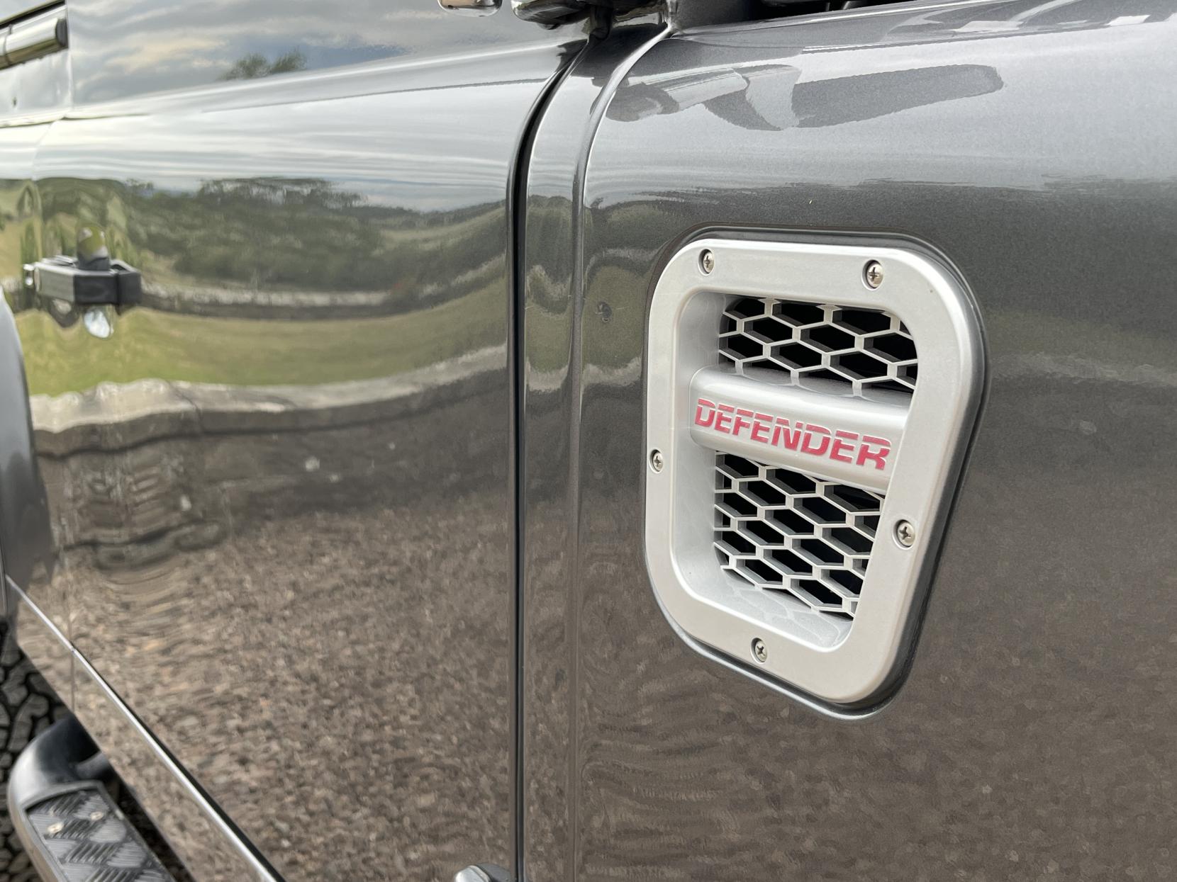 Land Rover Defender 90 2.2 TDCi XS Hard Top SUV 3dr Diesel Manual 4WD SWB Euro 5 (122 ps)