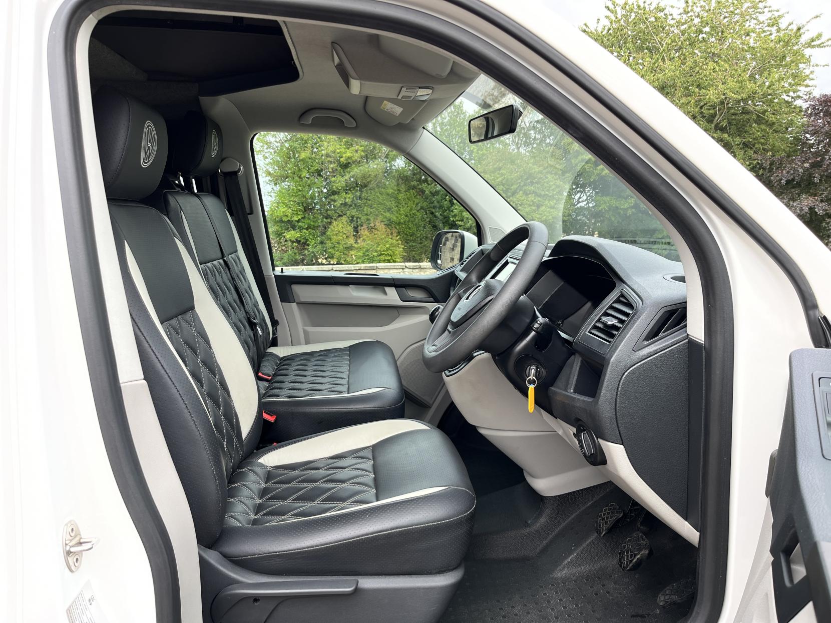 Volkswagen Transporter 2.0 TDI T28 BlueMotion Tech Startline Panel Van 5dr Diesel Manual FWD SWB Euro 6 (s/s) (102 ps)
