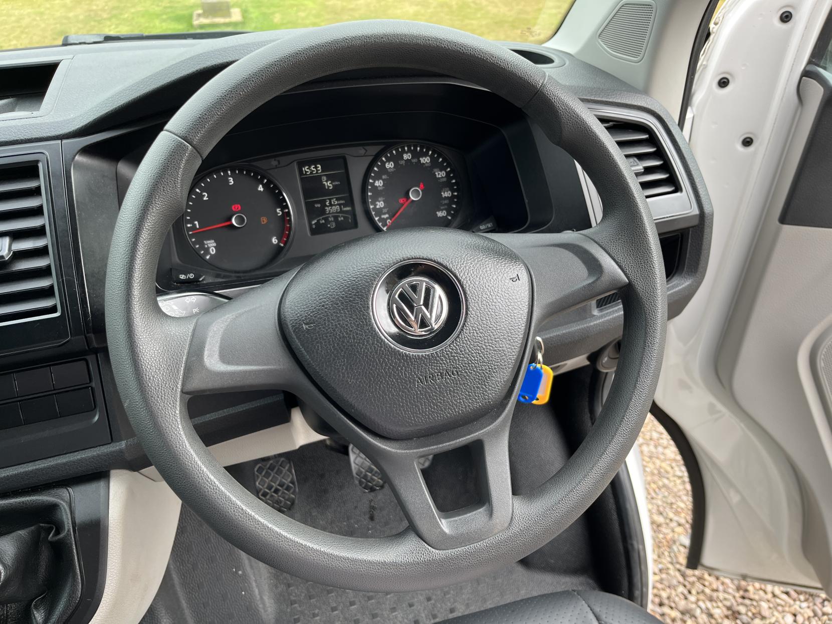 Volkswagen Transporter 2.0 TDI T28 BlueMotion Tech Startline Panel Van 5dr Diesel Manual FWD SWB Euro 6 (s/s) (102 ps)