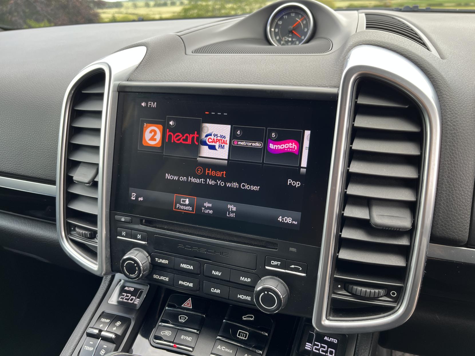 Porsche Cayenne 3.0 TD V6 Platinum Edition SUV 5dr Diesel TiptronicS 4WD Euro 6 (s/s) (262 ps)