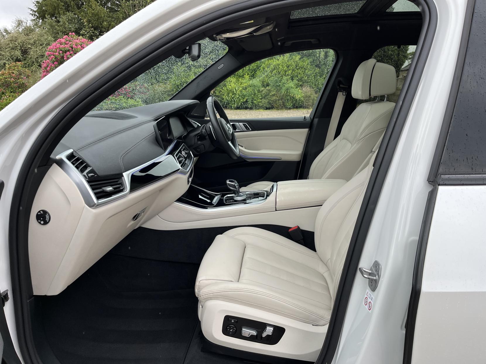 BMW X5 3.0 M50d SUV 5dr Diesel Auto xDrive Euro 6 (s/s) (400 ps)