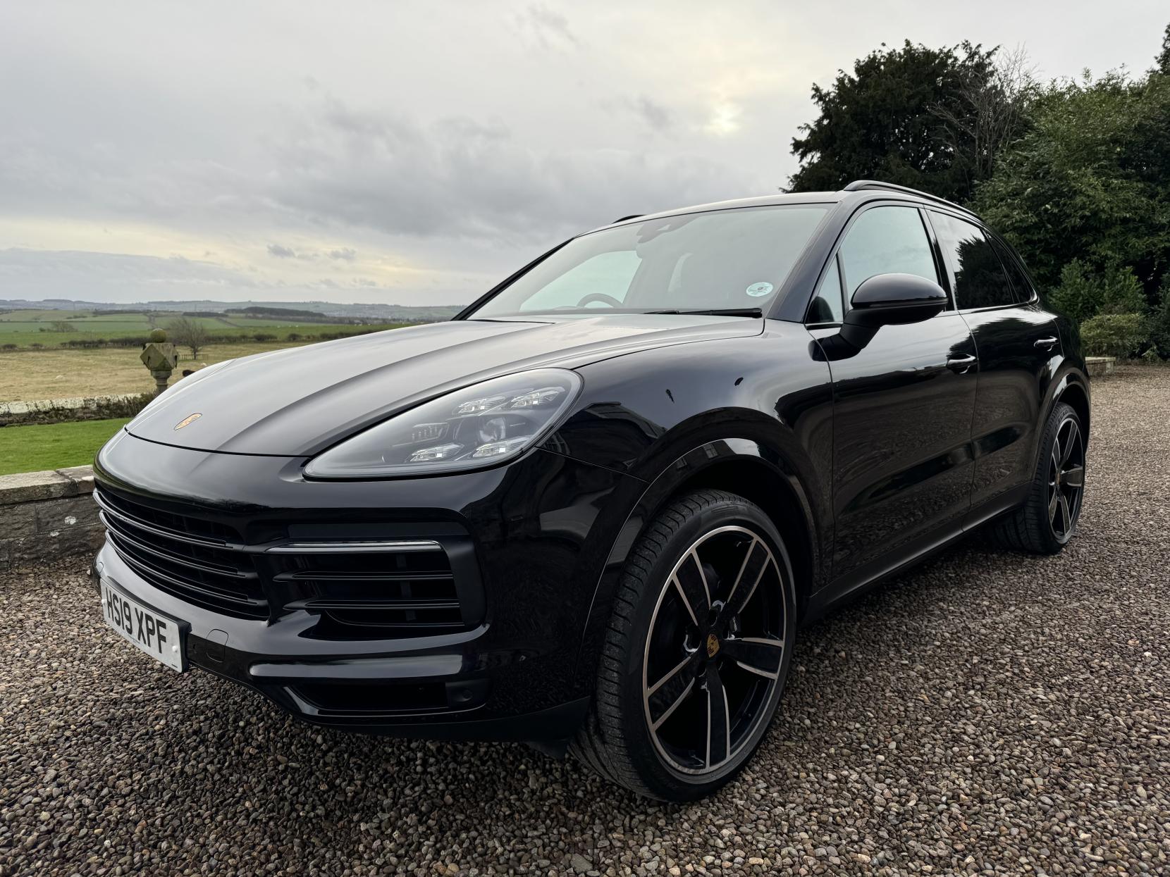 Porsche Cayenne 3.0T V6 SUV 5dr Petrol TiptronicS 4WD Euro 6 (s/s) (340 ps)