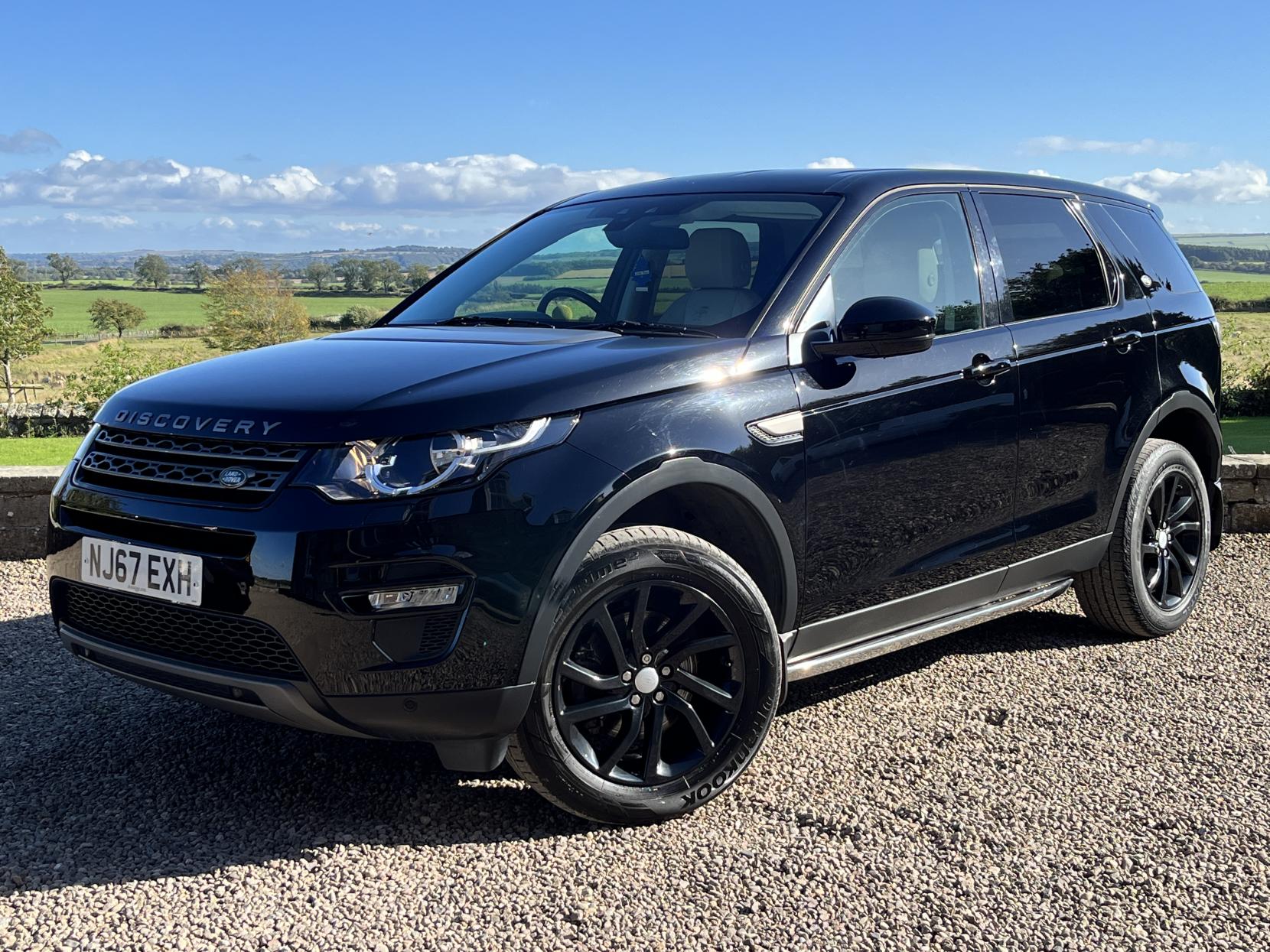 Land Rover Discovery Sport 2.0 TD4 SE Tech SUV 5dr Diesel Manual 4WD Euro 6 (s/s) (180 ps)