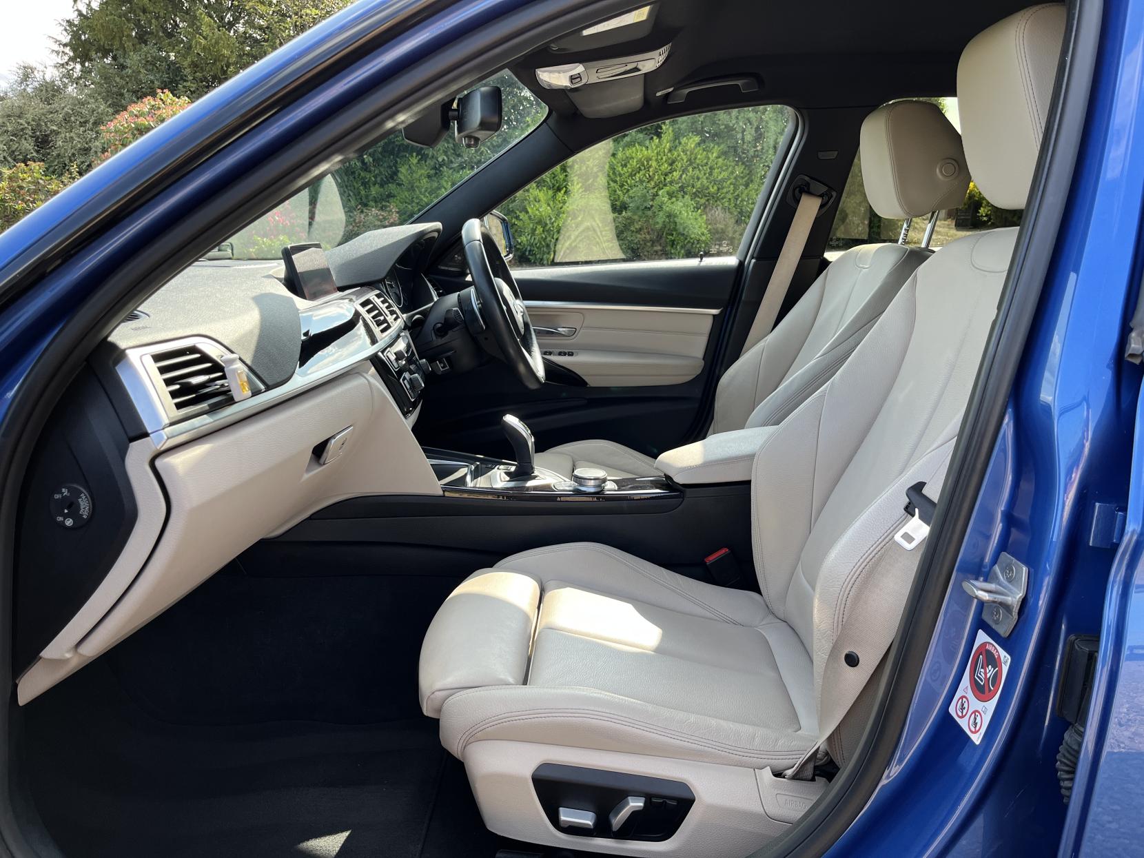 BMW 3 Series 3.0 335d M Sport Saloon 4dr Diesel Auto xDrive Euro 6 (s/s) (313 ps)