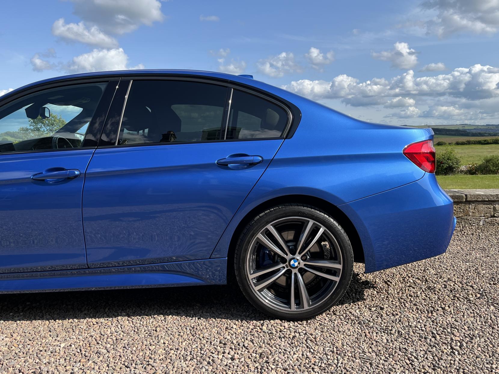 BMW 3 Series 3.0 335d M Sport Saloon 4dr Diesel Auto xDrive Euro 6 (s/s) (313 ps)