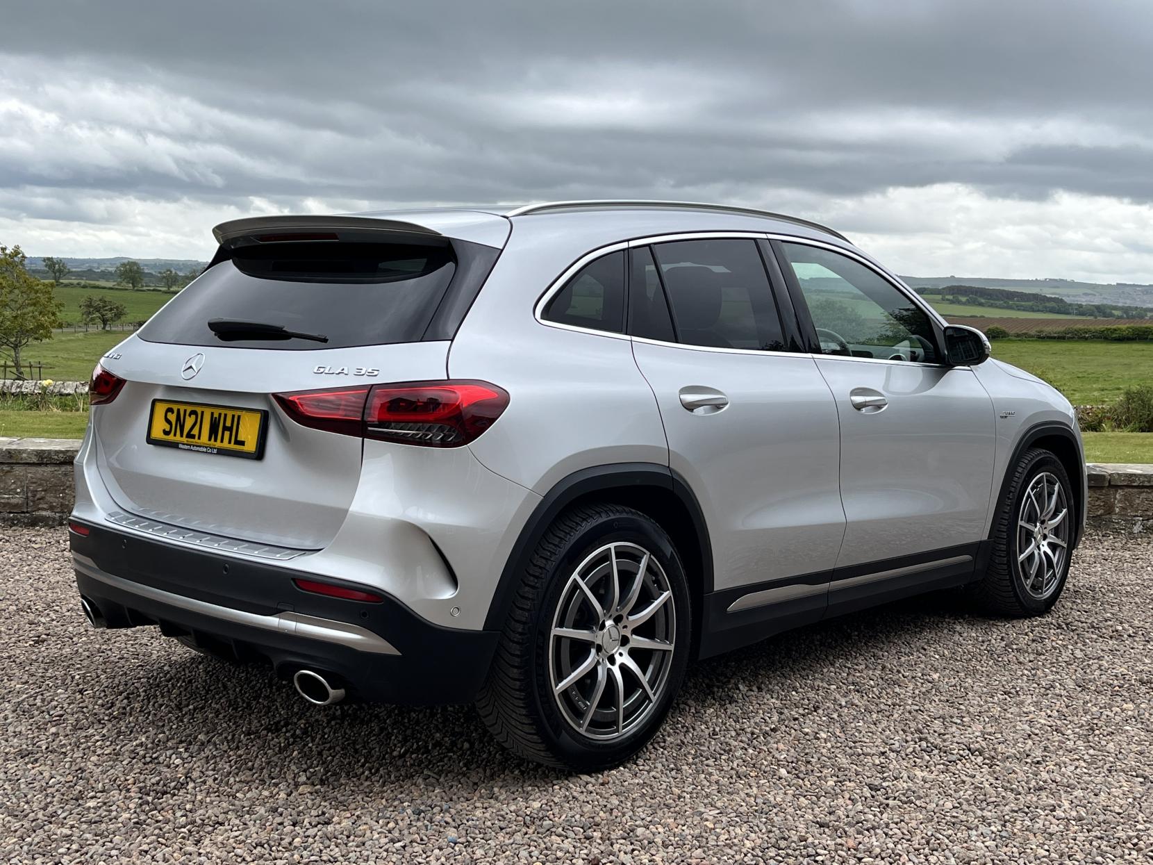 Mercedes-Benz GLA 2.0 GLA35 AMG SUV 5dr Petrol 8G-DCT 4MATIC Euro 6 (s/s) (306 ps)
