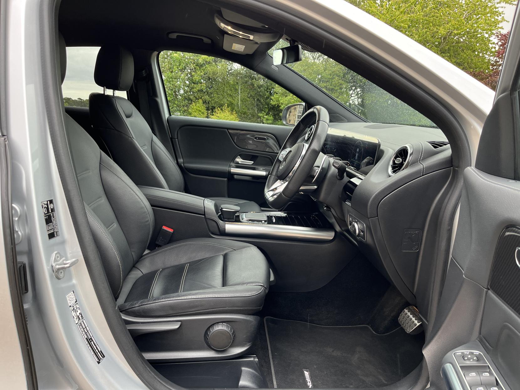Mercedes-Benz GLA 2.0 GLA35 AMG SUV 5dr Petrol 8G-DCT 4MATIC Euro 6 (s/s) (306 ps)