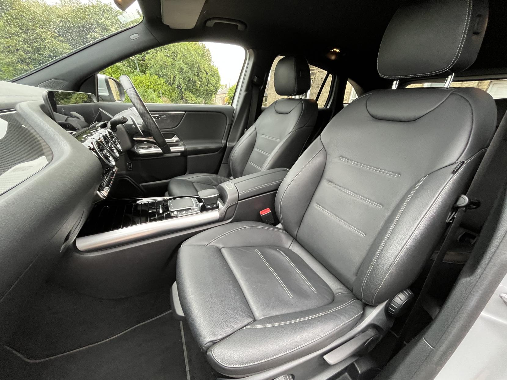 Mercedes-Benz GLA 2.0 GLA35 AMG SUV 5dr Petrol 8G-DCT 4MATIC Euro 6 (s/s) (306 ps)