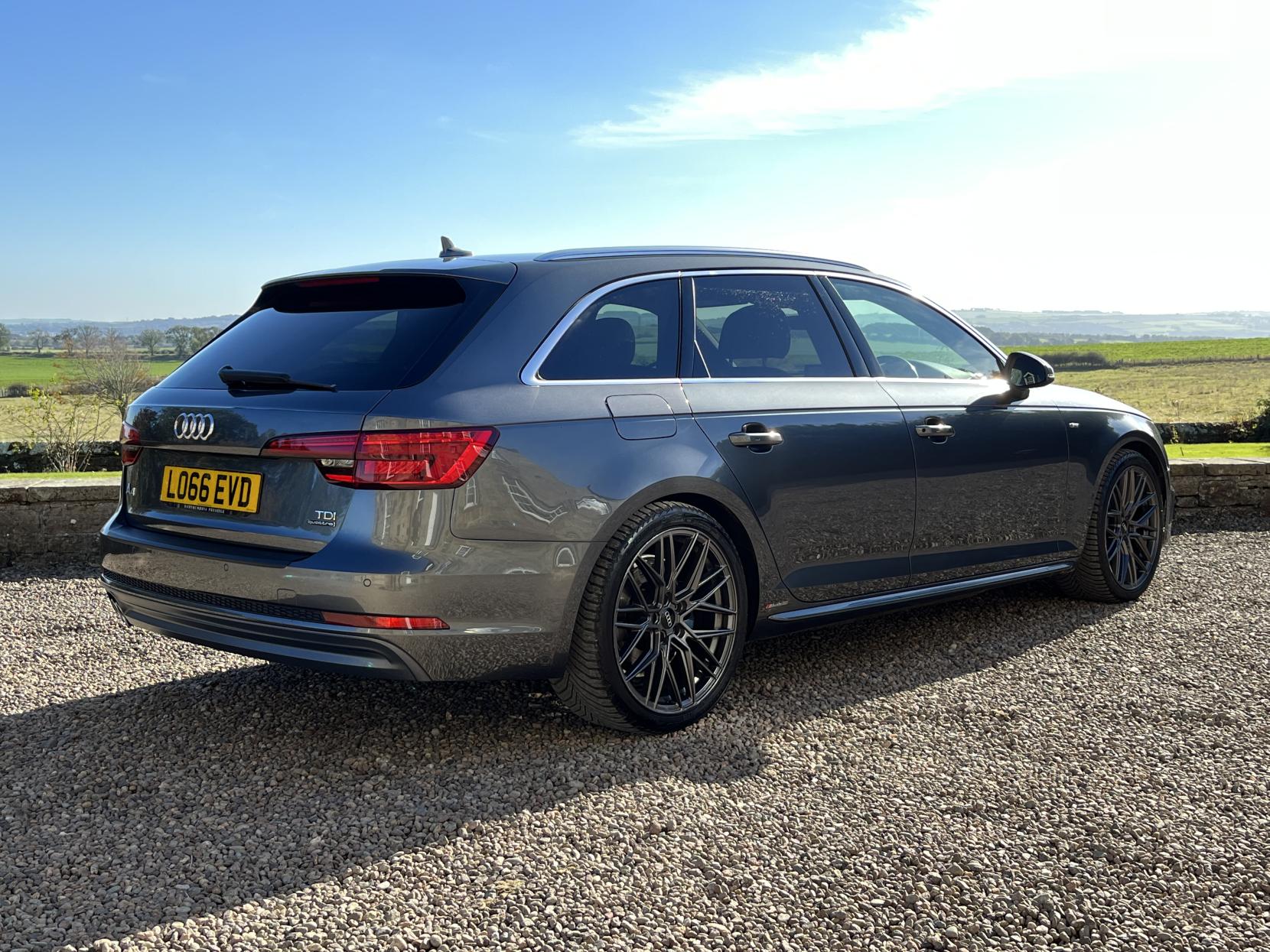 Audi A4 Avant 2.0 TDI S line Estate 5dr Diesel S Tronic quattro Euro 6 (s/s) (190 ps)