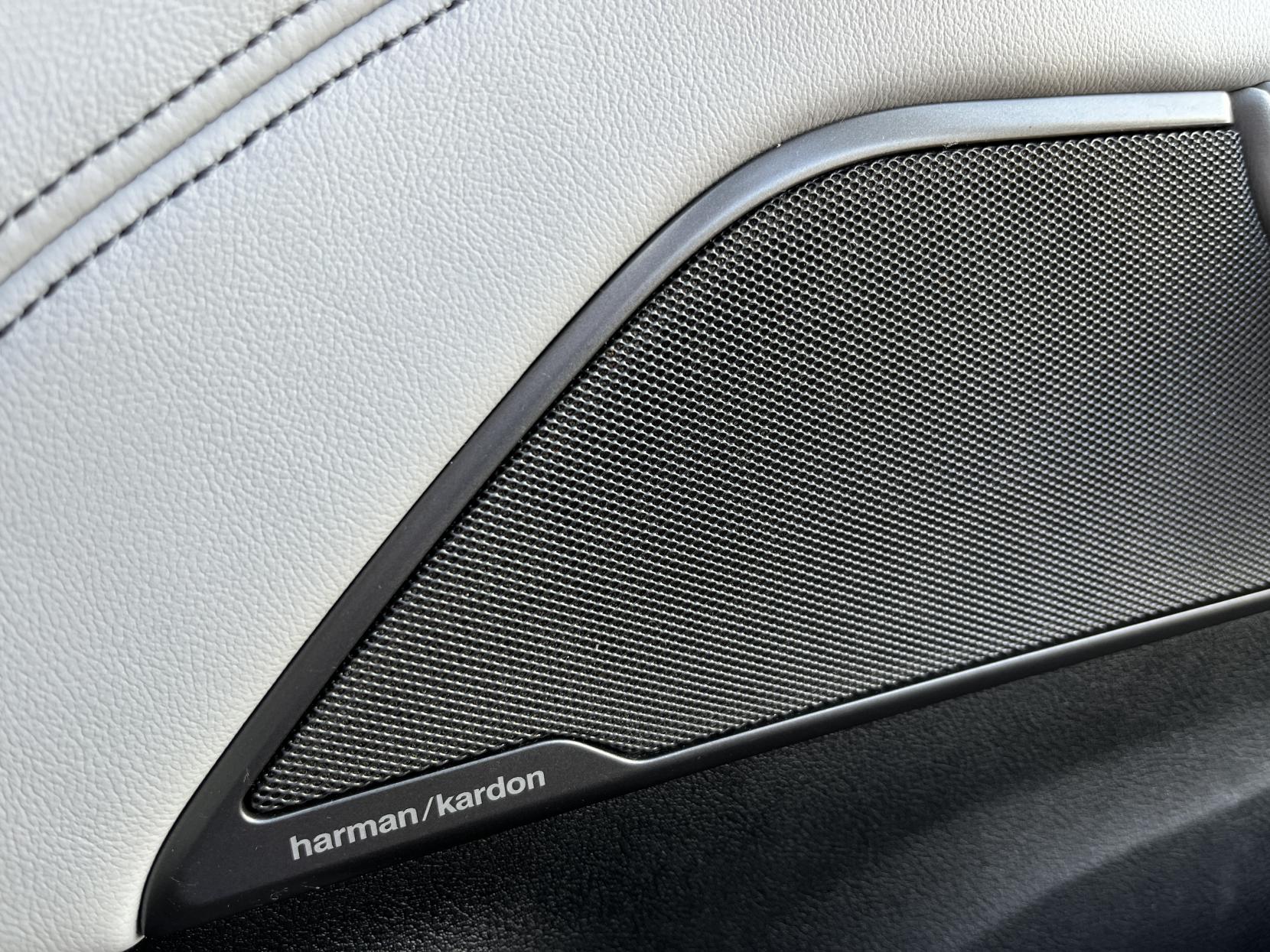 BMW M5 4.4 V8 GPF Saloon 4dr Petrol Steptronic xDrive Euro 6 (s/s) (600 ps)