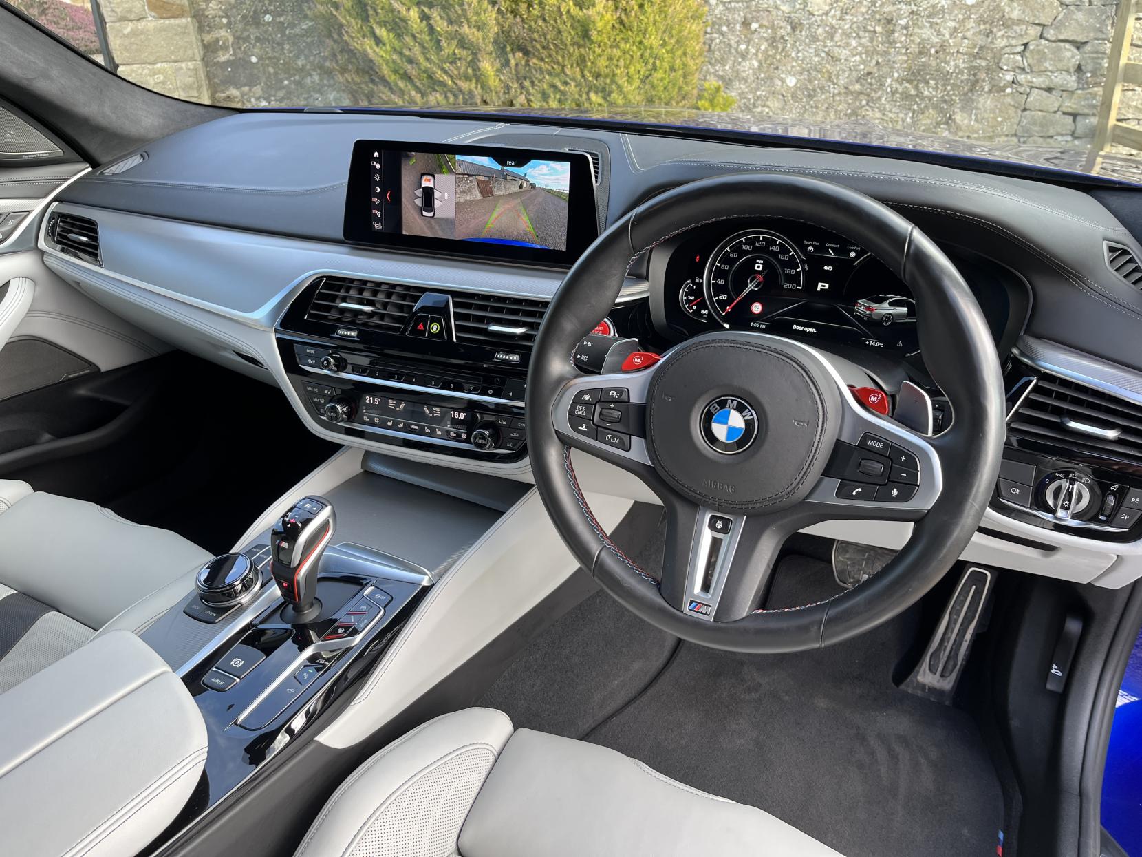 BMW M5 4.4 V8 GPF Saloon 4dr Petrol Steptronic xDrive Euro 6 (s/s) (600 ps)