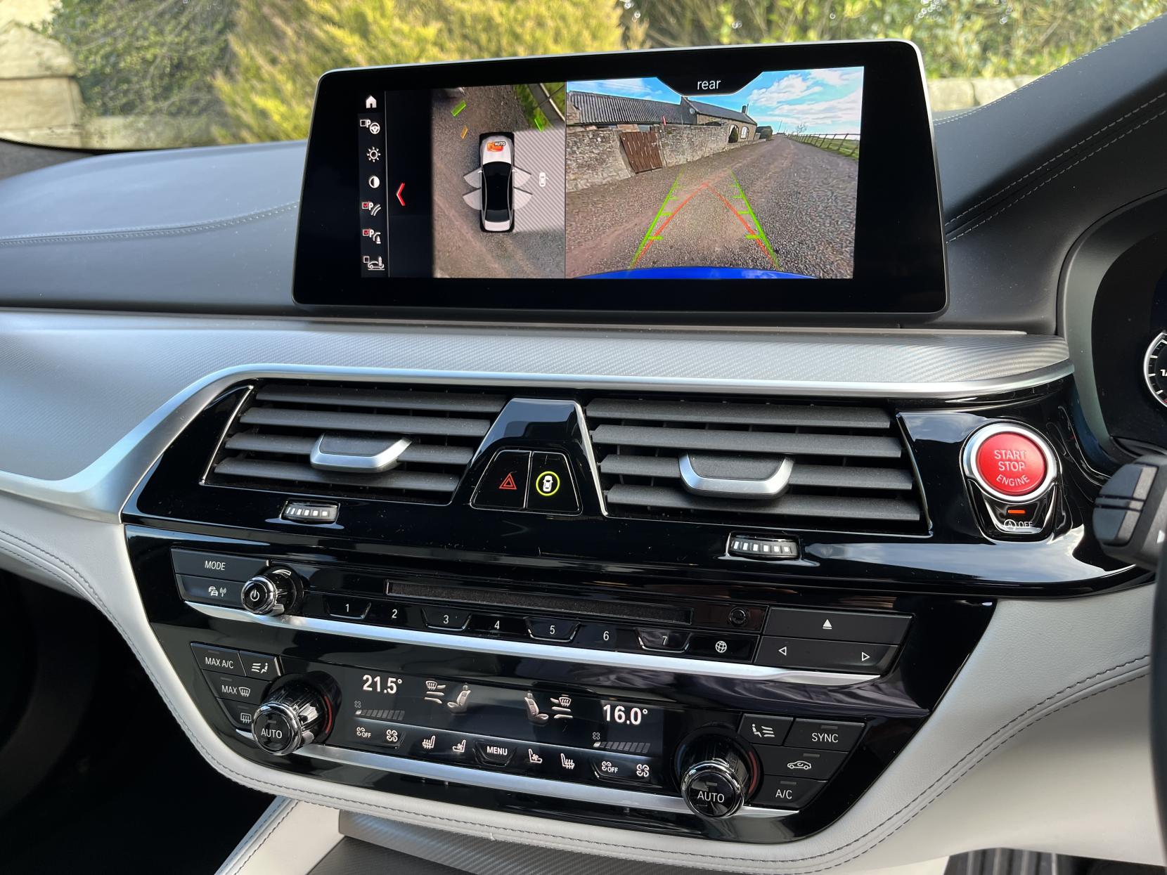 BMW M5 4.4 V8 GPF Saloon 4dr Petrol Steptronic xDrive Euro 6 (s/s) (600 ps)