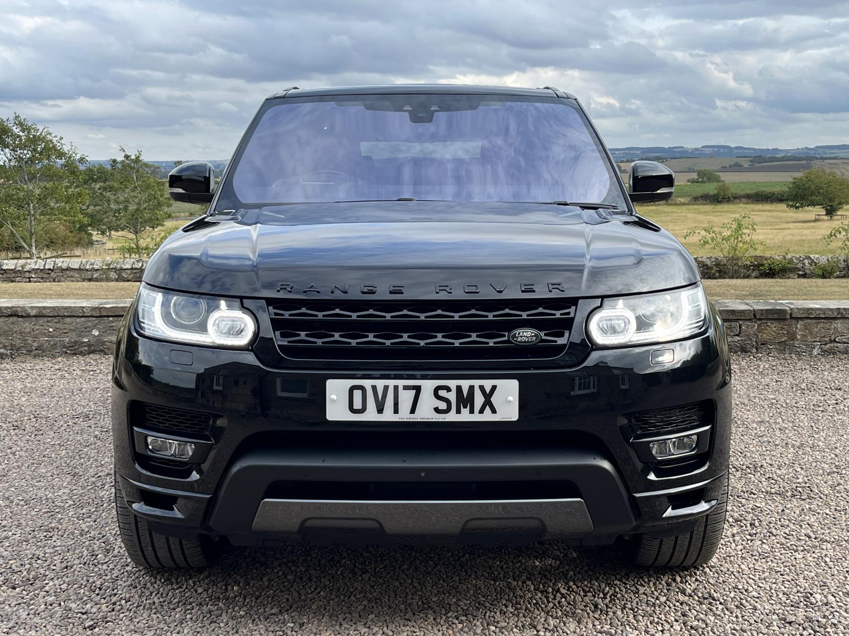 Land Rover Range Rover Sport 3.0 SD V6 Autobiography Dynamic SUV 5dr Diesel Auto 4WD Euro 6 (s/s) (306 ps)