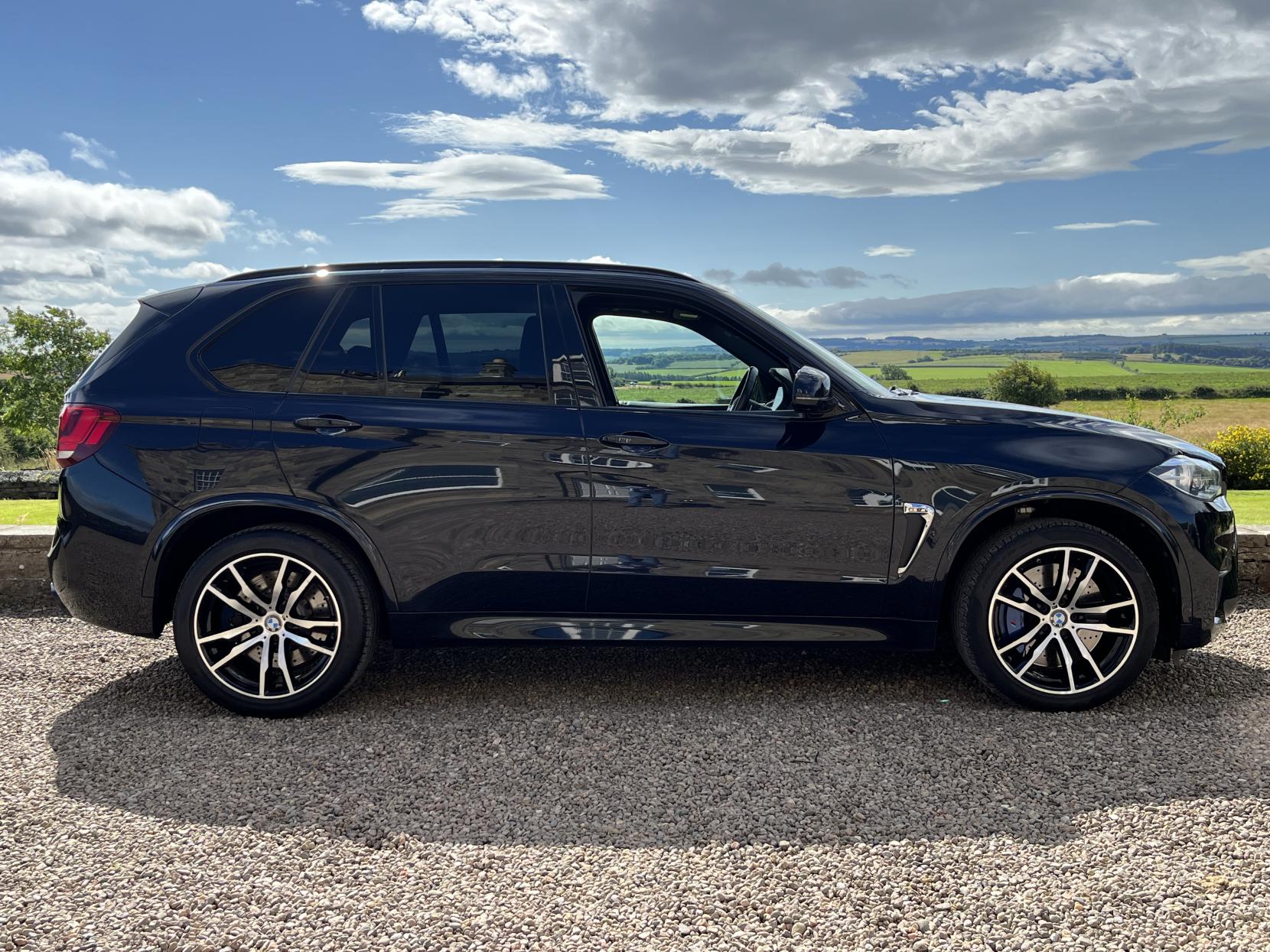 BMW X5 M 4.4 BiTurbo V8 SUV 5dr Petrol Auto xDrive Euro 6 (s/s) (5 Seat) (575 bhp)