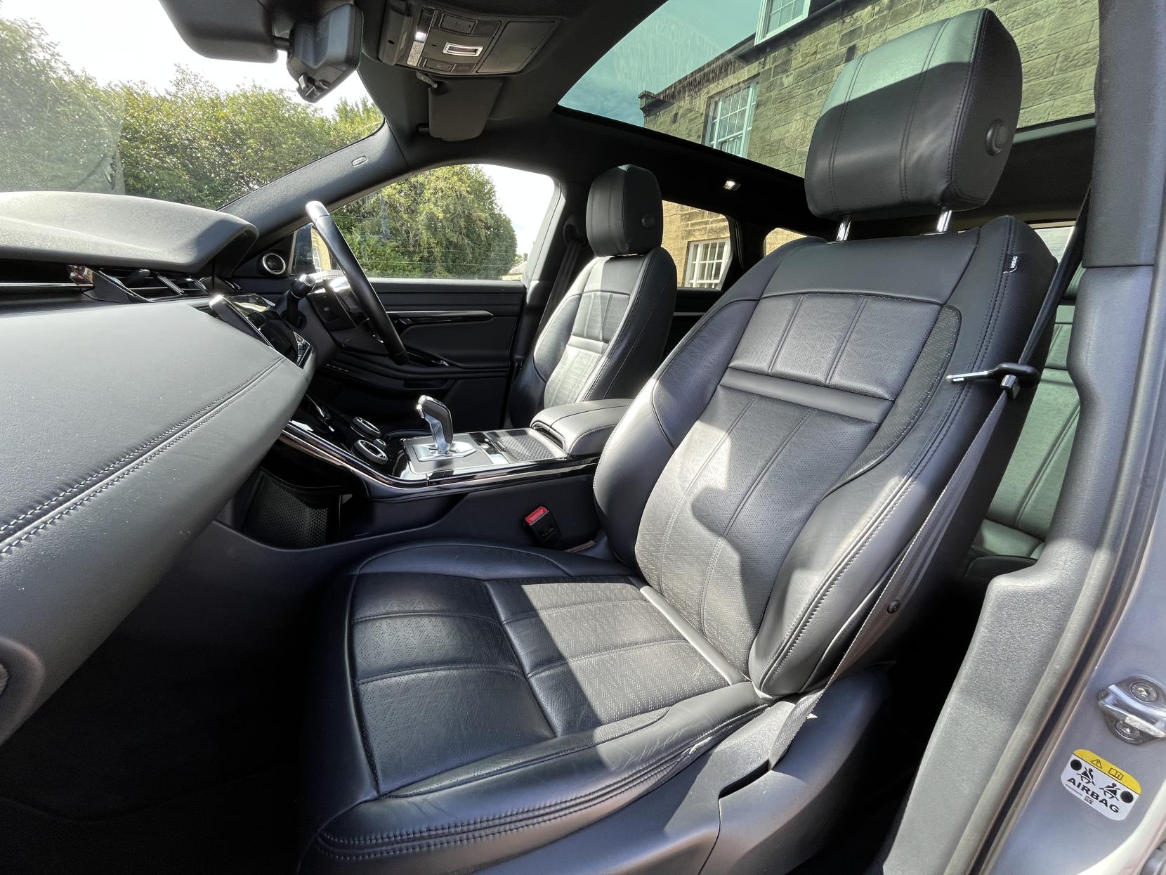 Land Rover Range Rover Evoque 2.0 D180 R-Dynamic HSE SUV 5dr Diesel Auto 4WD Euro 6 (s/s) (180 ps)