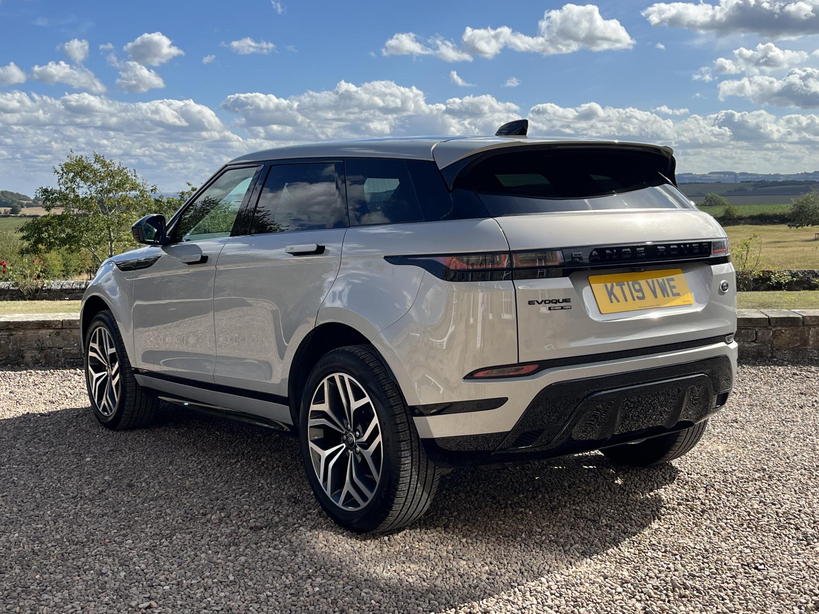 Land Rover Range Rover Evoque 2.0 D180 R-Dynamic HSE SUV 5dr Diesel Auto 4WD Euro 6 (s/s) (180 ps)