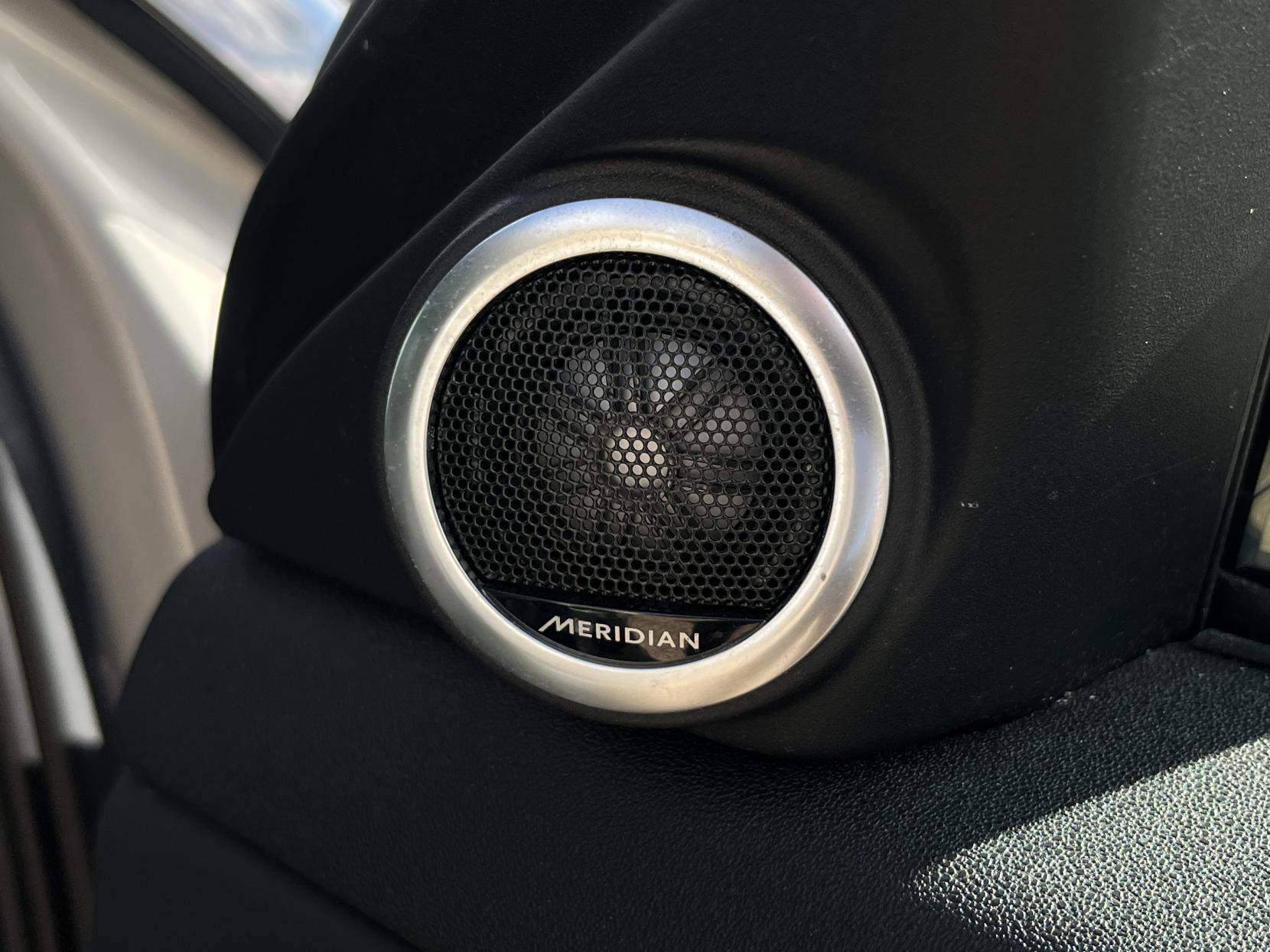 Land Rover Range Rover Evoque 2.0 D180 R-Dynamic HSE SUV 5dr Diesel Auto 4WD Euro 6 (s/s) (180 ps)