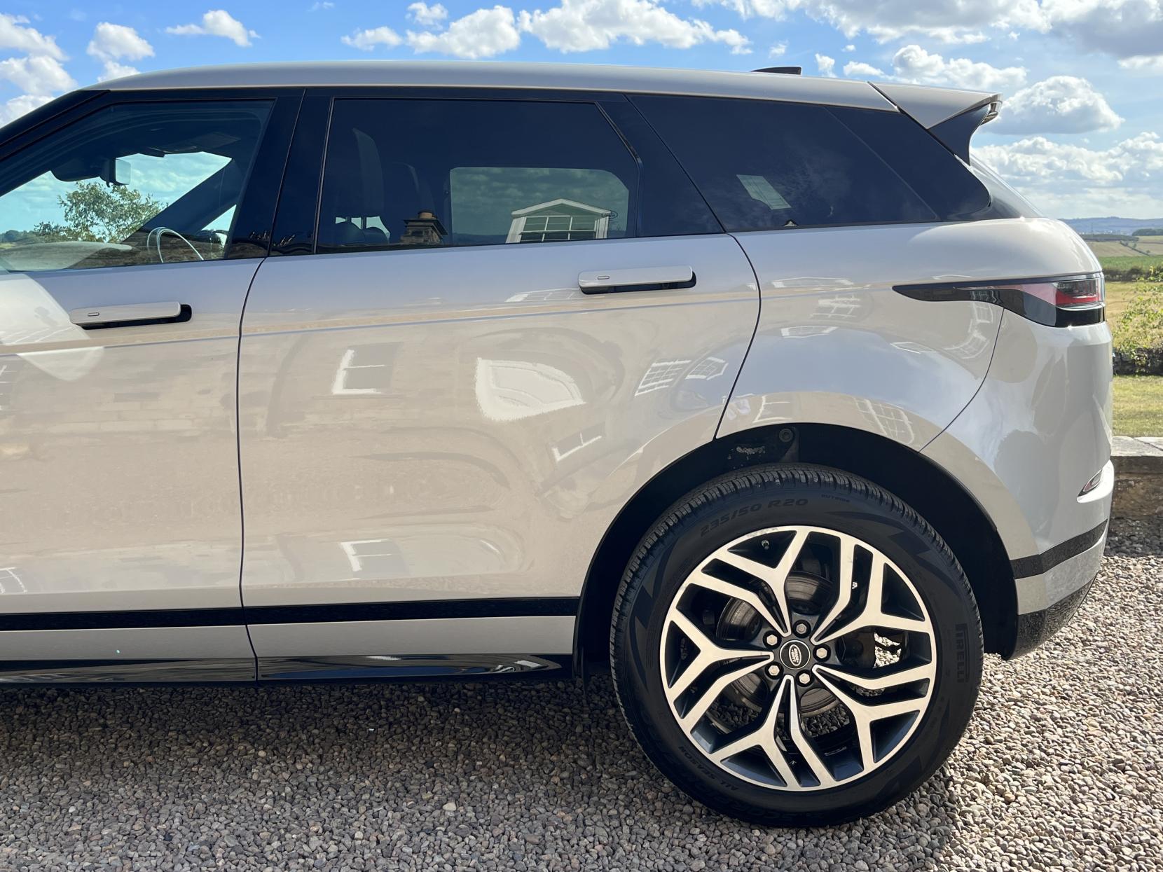 Land Rover Range Rover Evoque 2.0 D180 R-Dynamic HSE SUV 5dr Diesel Auto 4WD Euro 6 (s/s) (180 ps)