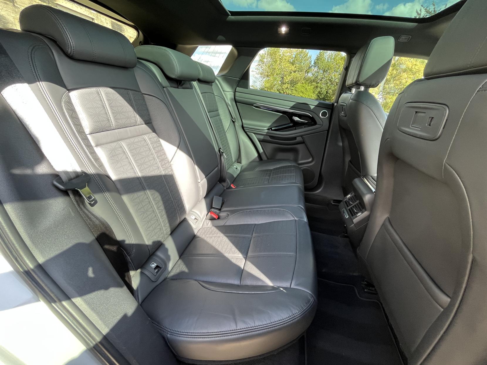 Land Rover Range Rover Evoque 2.0 D180 R-Dynamic HSE SUV 5dr Diesel Auto 4WD Euro 6 (s/s) (180 ps)