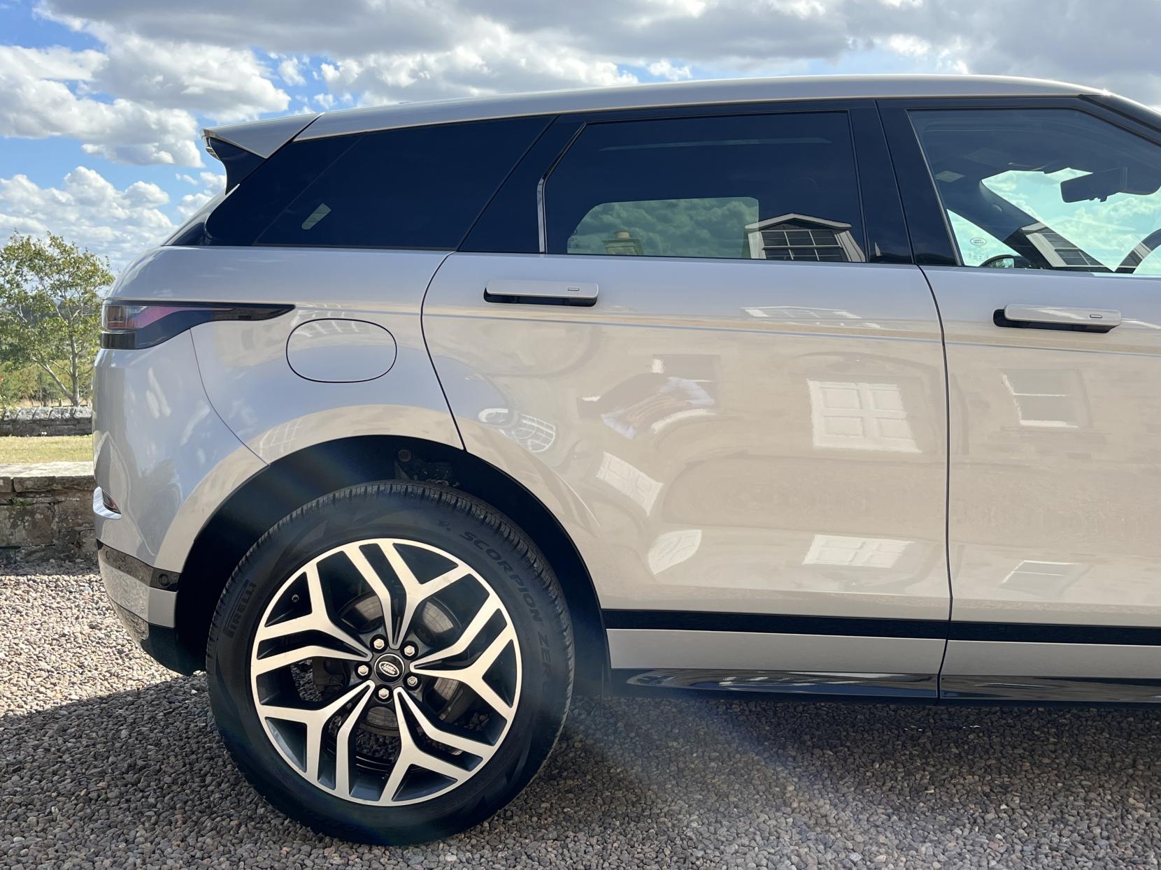 Land Rover Range Rover Evoque 2.0 D180 R-Dynamic HSE SUV 5dr Diesel Auto 4WD Euro 6 (s/s) (180 ps)