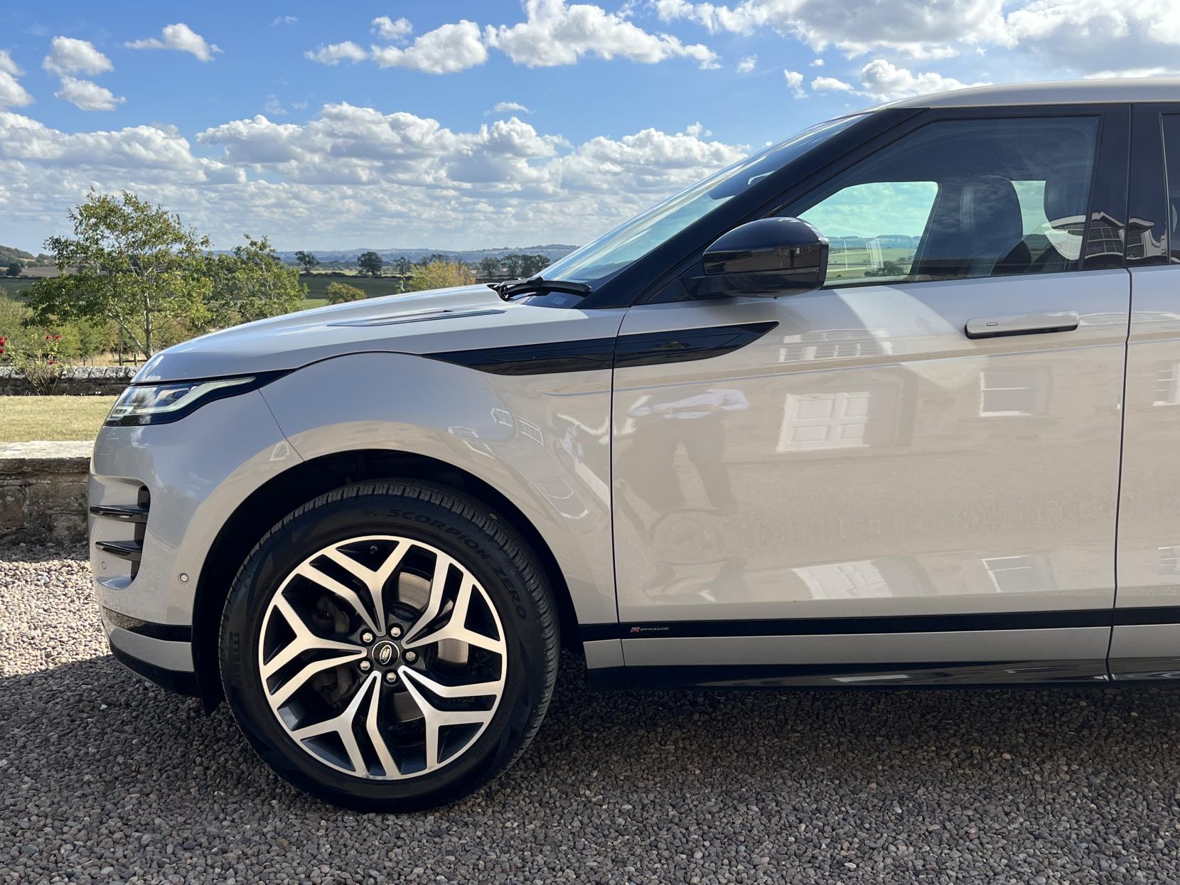 Land Rover Range Rover Evoque 2.0 D180 R-Dynamic HSE SUV 5dr Diesel Auto 4WD Euro 6 (s/s) (180 ps)