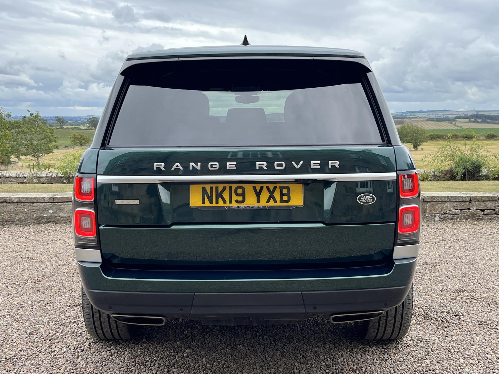 Land Rover Range Rover 5.0 P525 V8 Autobiography SUV 5dr Petrol Auto 4WD Euro 6 (s/s) (525 ps)