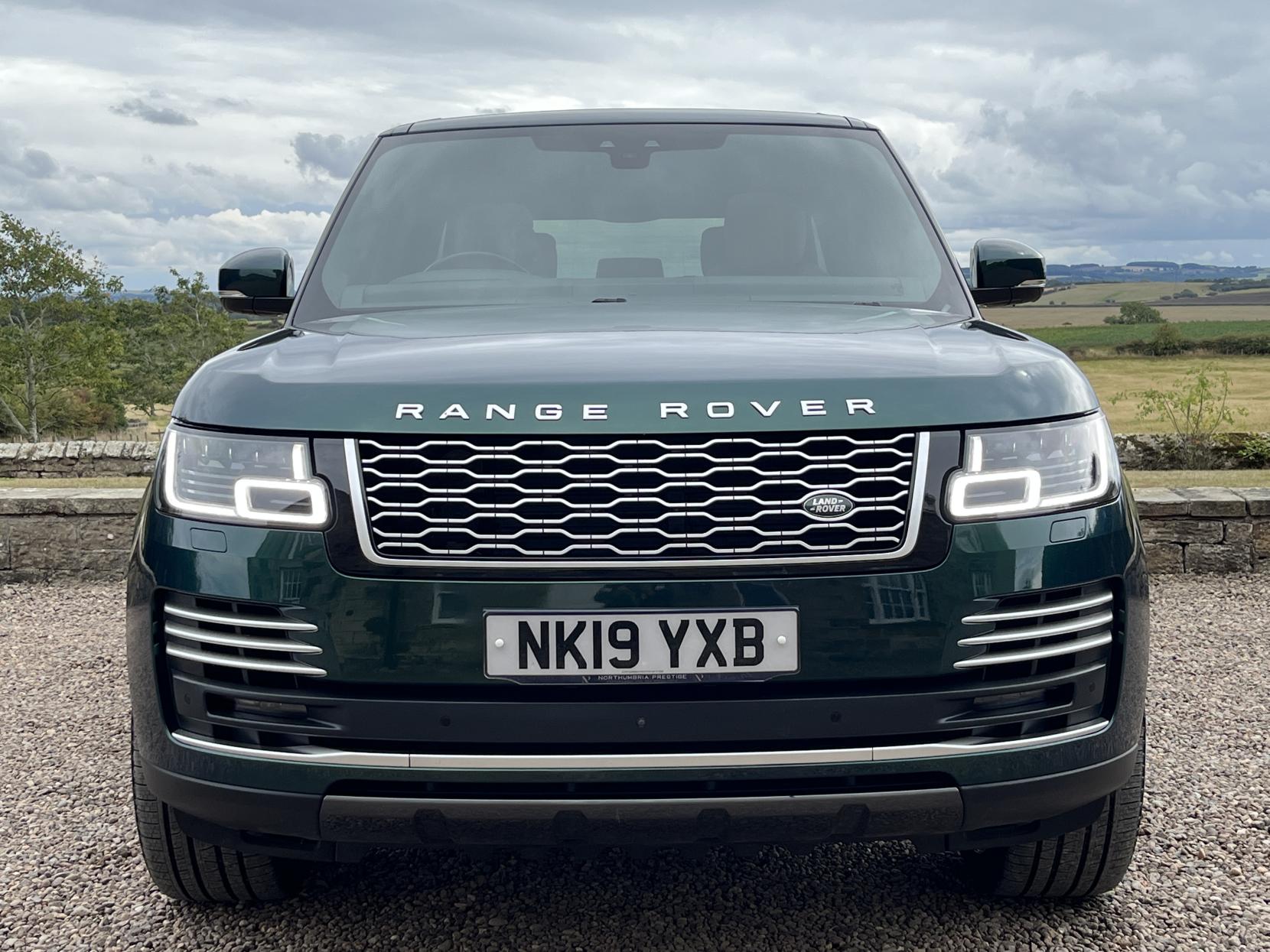 Land Rover Range Rover 5.0 P525 V8 Autobiography SUV 5dr Petrol Auto 4WD Euro 6 (s/s) (525 ps)